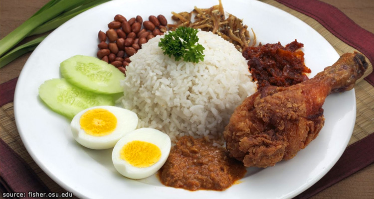 เมนู นาซี เลมัก Nasi Lemak