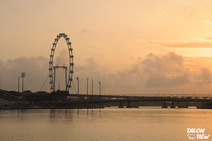 ชิงช้าสวรรค์สิงคโปร์ Singapore Flyer ช่วงพระอาทิตย์ขึ้น
