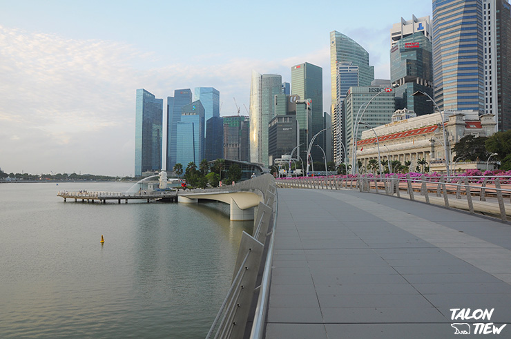 บรยกาศสะพานจูบิลลี่ยามเช้า Jubille Bridge