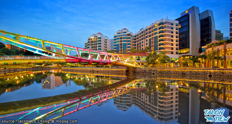 บรรยากาศที่สะพานอัลคาฟ(Alkaff Bridge)ยามเย็น