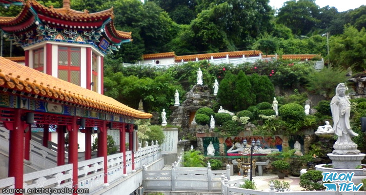 บรรยากาศภายในสำนักสงฆ์ตะวันตก Western Monastery Hong Kong