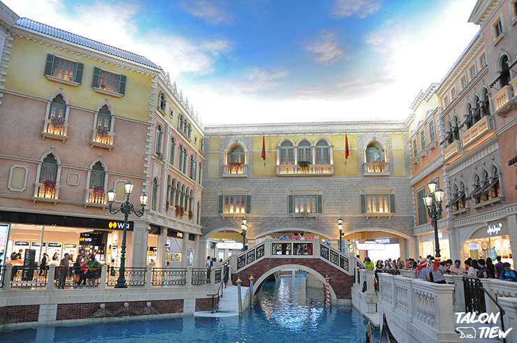 บรรยากาศภายในโซนห้างเวเนเชี่ยน Grand Canal Shoppes