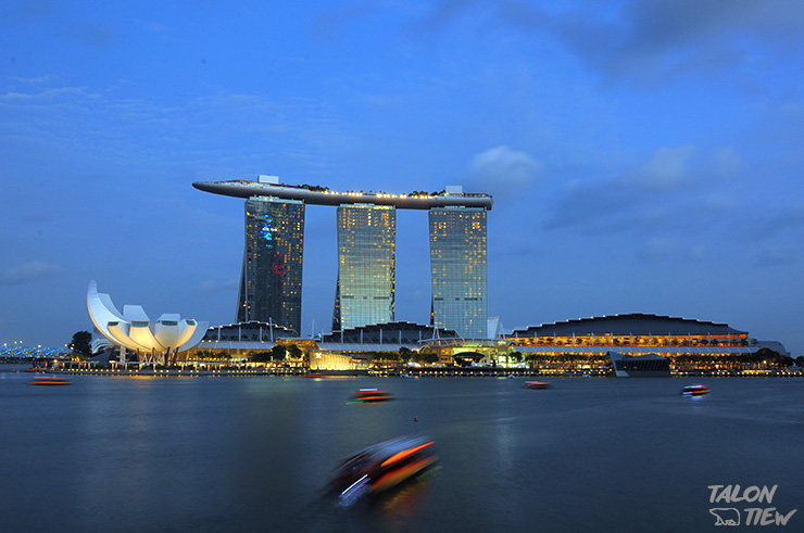 มุมภาพถ่ายจากบนสะพานจูบิลลี่ Jubilee Bridge