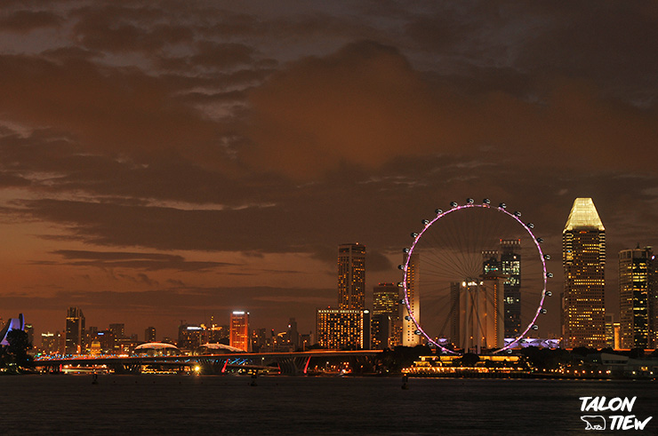 มุมภาพถ่ายที่สวนริมอ่าว East Garden