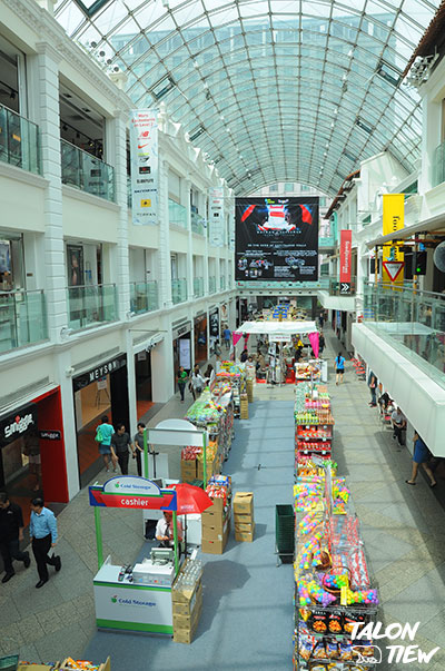 บรรยากาศภายในห้างบูกิส จังชั่น Bugis Junction