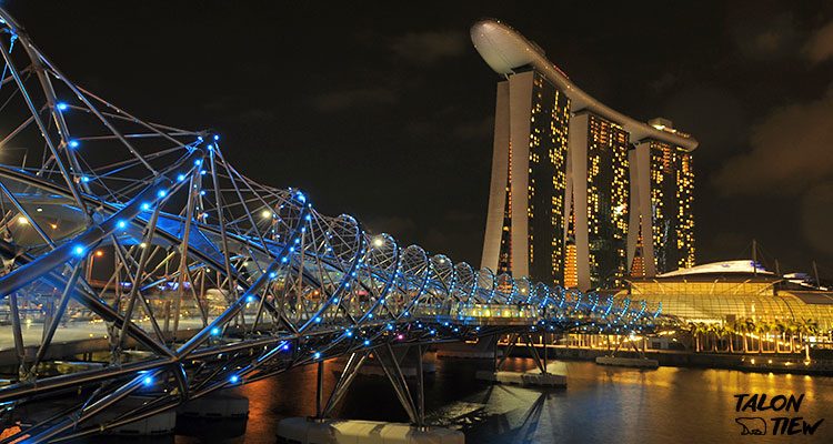 สะพานเกลียว ฮีลิกซ์ Helix Bridge