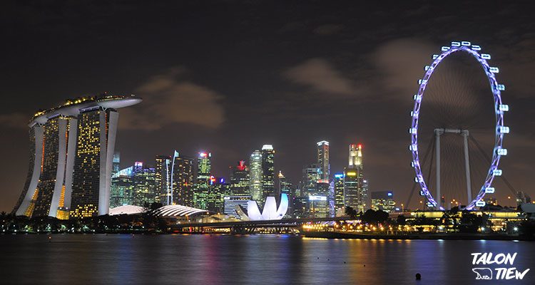 ชิงช้าสวรรค์ สิงคโปร์ ฟลายเออร์ Singapore Flyer