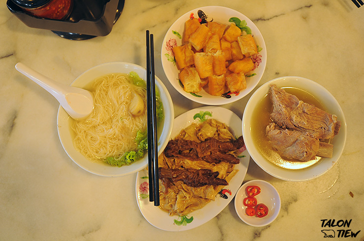 เมนูอาหารจานเด็ดของร้านซองฟา บักกุ๊ดเต๋(Song Fa Bak Kut Teh)