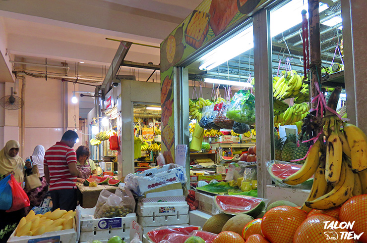 โซนตลาดขายผักผลไม้สดภายใน Tekka Centre