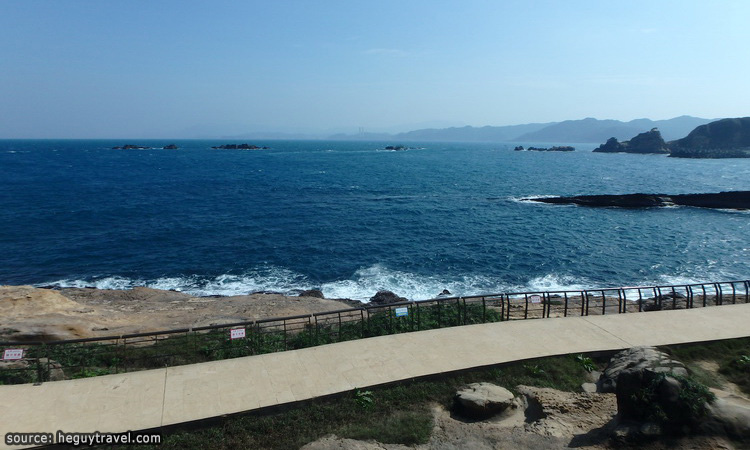 ภูมิทัศน์ชายฝั่งที่อุทยานเย่หลิว