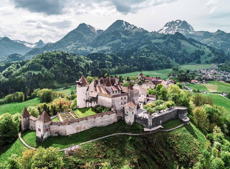 Gruyeres-Castle