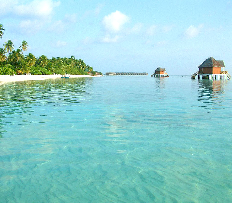 Meeru-Island-beach