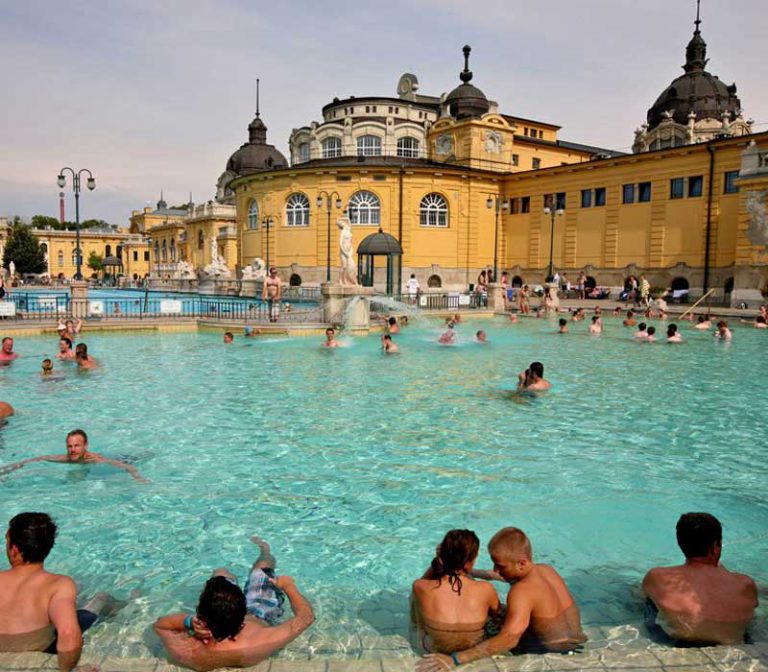 15 ที่เที่ยวบูดาเปสต์ ห้ามพลาด Budapest เมืองหลวงมากเสน่ห์ของประเทศ