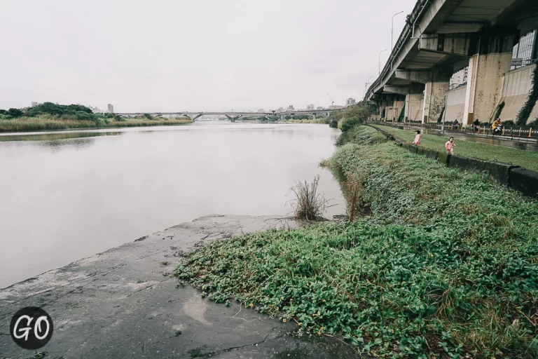 Review image of Shuangyuan Riverside Park 