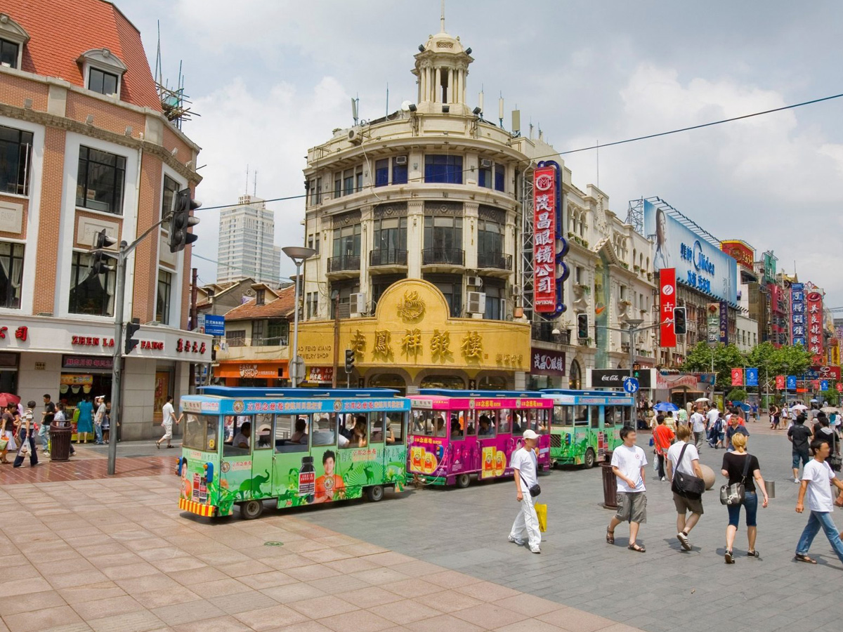 East-Nanjing-Road-Hotel-3